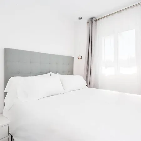 By Riva - 4 Bedroom In Dama De Noche 아파트 *