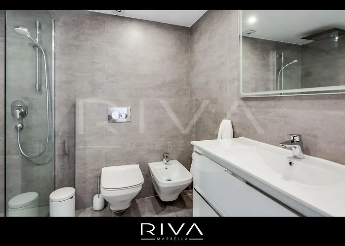 By Riva - 4 Bedroom In Dama De Noche アパート マルベーリャ