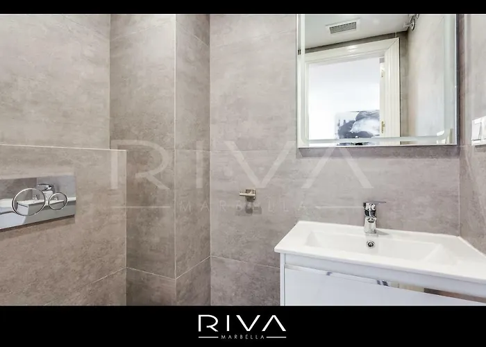 By Riva - 4 Bedroom In Dama De Noche