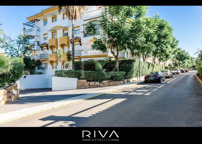 アパート By Riva - 4 Bedroom In Dama De Noche マルベーリャ